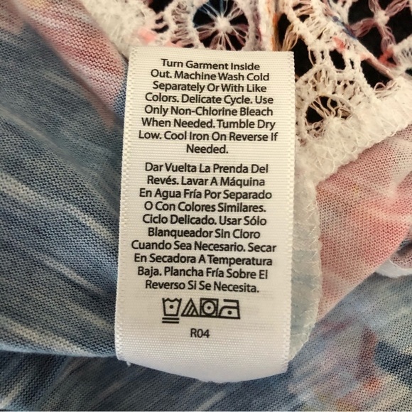 Time and Tru Sleeveless Sharkbite Tunic - Picture 8 of 8